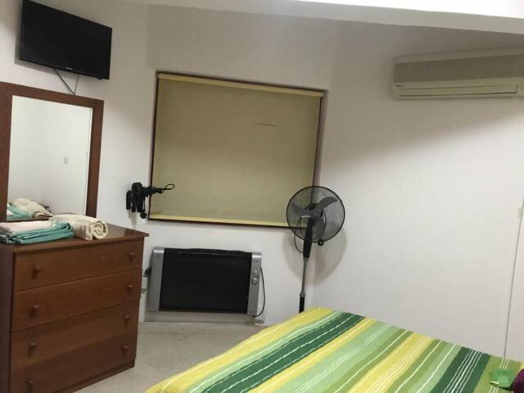Destalo Court Larnaca Apartment Exterior foto